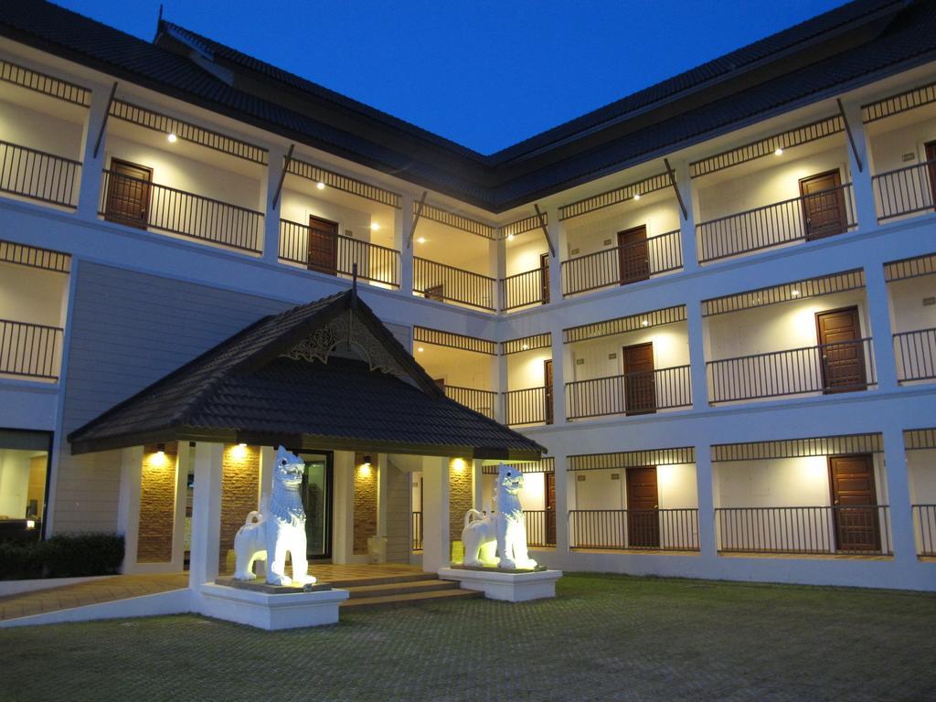 Sabai Hotel At Chiang Saen Exterior photo