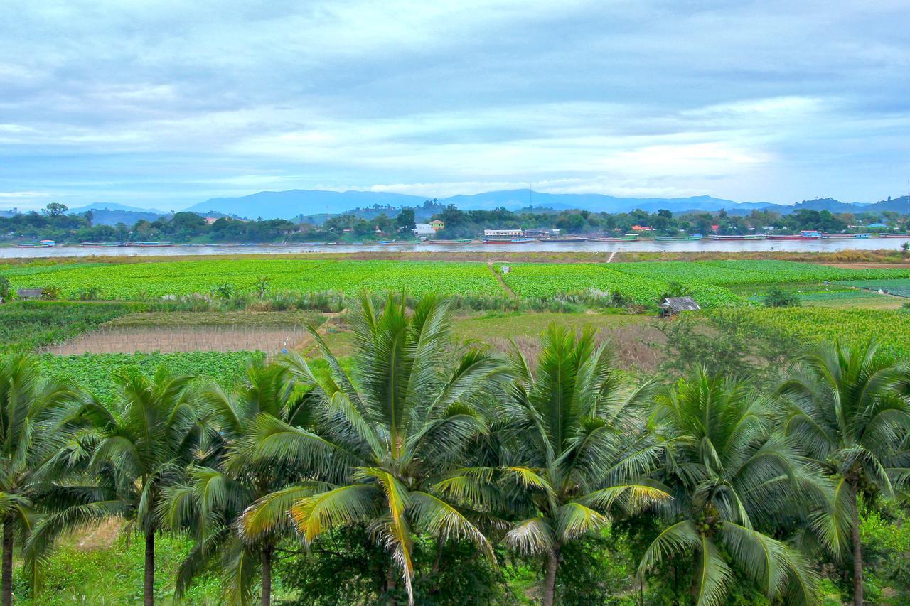 Sabai Hotel At Chiang Saen Exterior photo