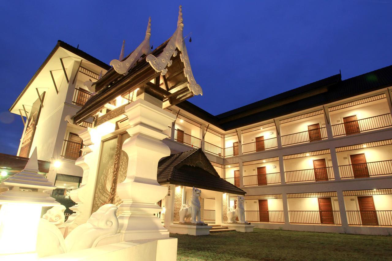 Sabai Hotel At Chiang Saen Exterior photo