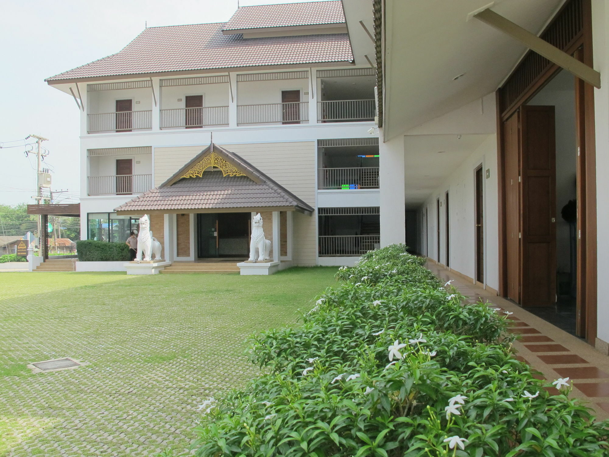 Sabai Hotel At Chiang Saen Exterior photo